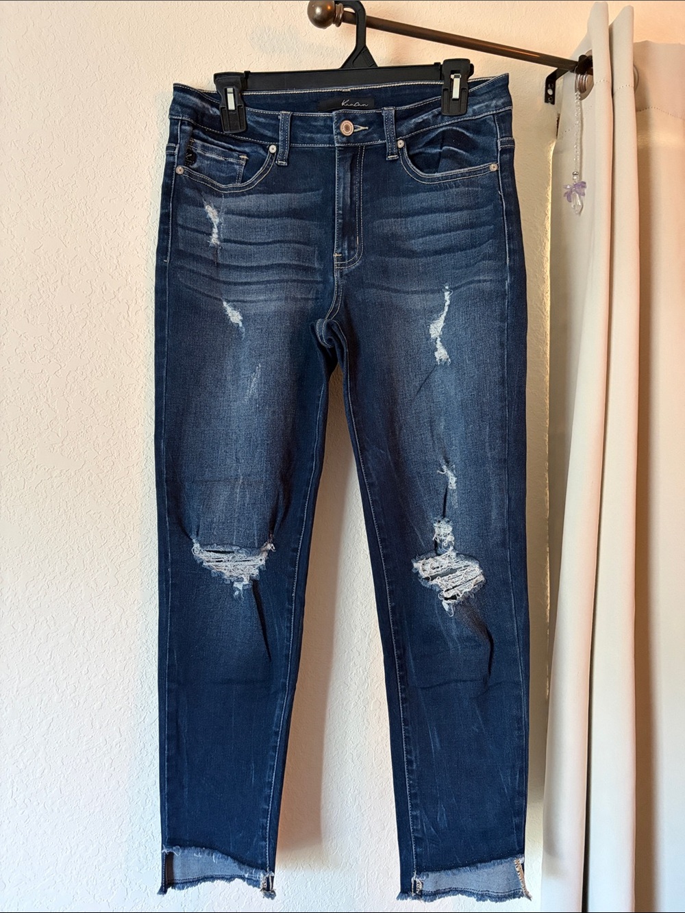 KanCan Dark Blue Distressed Ankle Crop Skinny Jeans